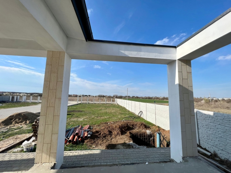Regal Residence SC0323 (1)