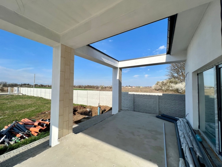 Regal Residence SC0323 (2)